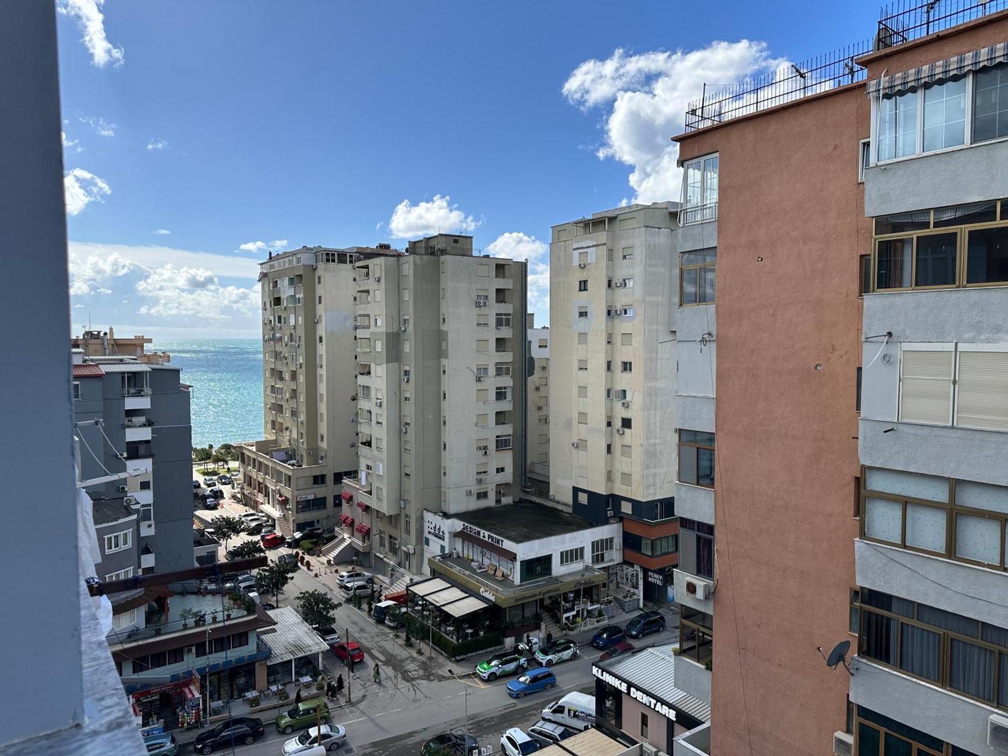 Xhimi'S Seaside Apartments Durrës Buitenkant foto