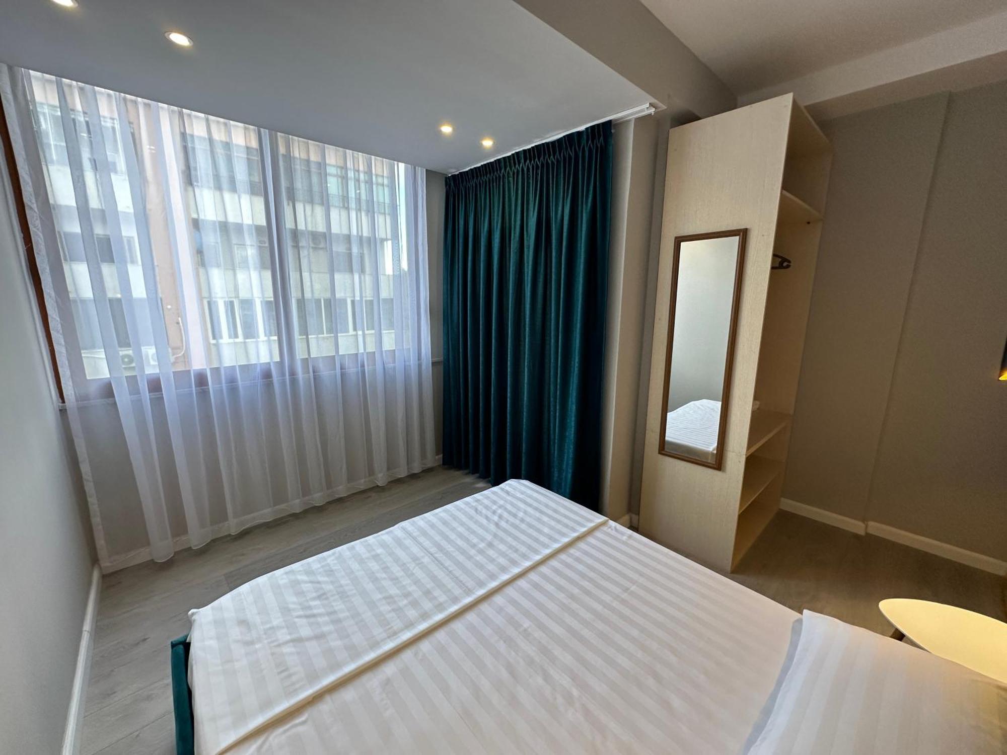 Xhimi'S Seaside Apartments Durrës Buitenkant foto